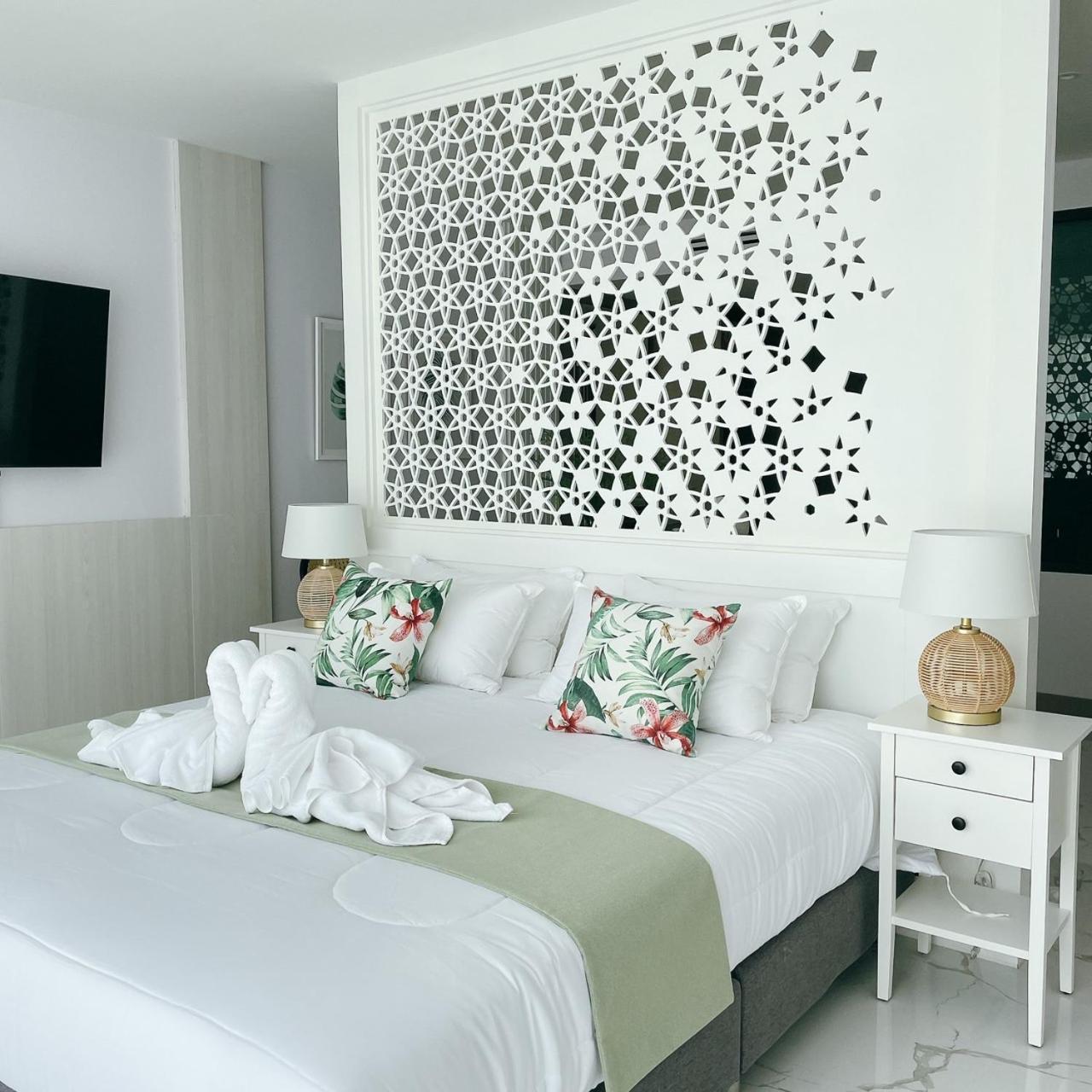 Sand Dance Hotel Prachuap Khiri Khan Dış mekan fotoğraf