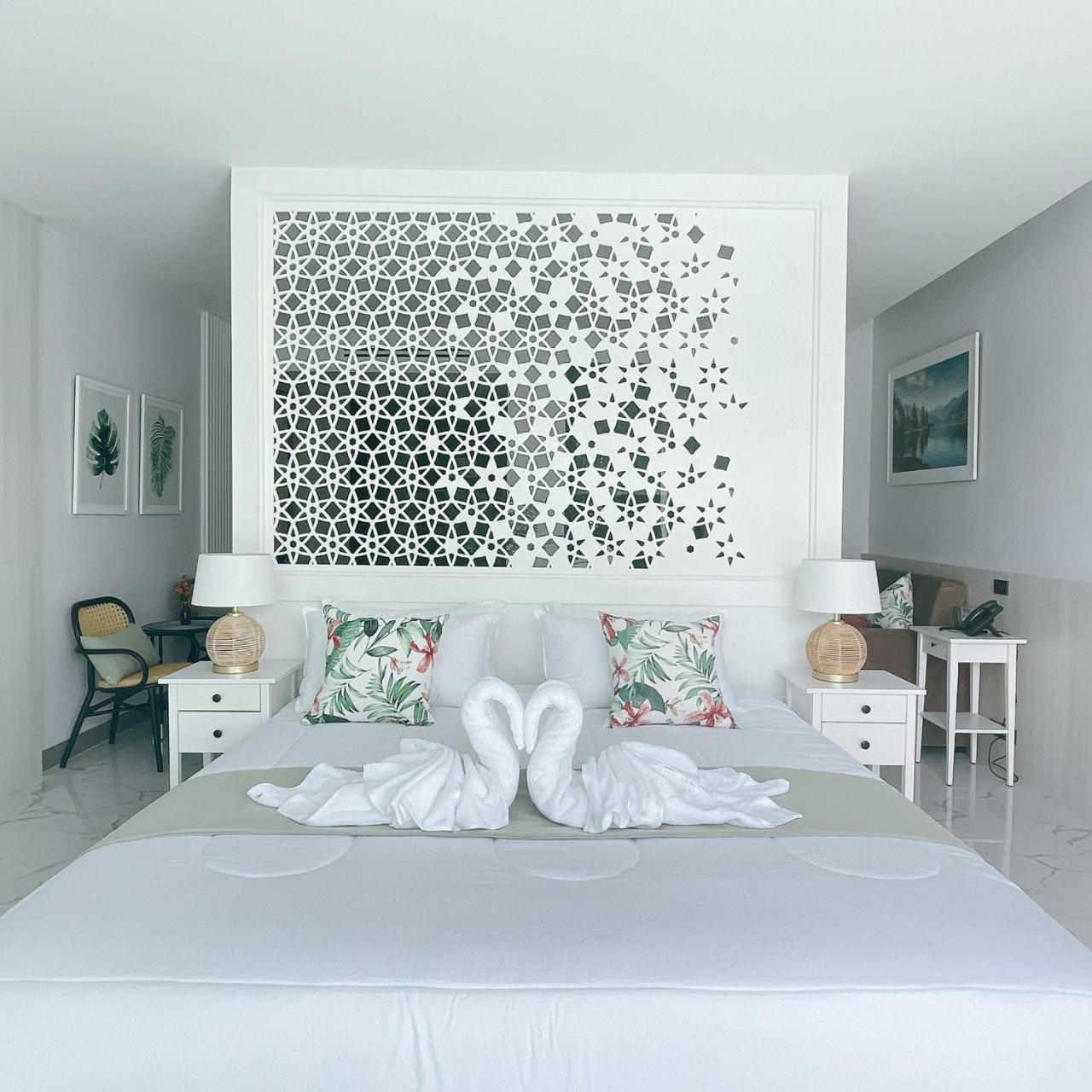 Sand Dance Hotel Prachuap Khiri Khan Dış mekan fotoğraf